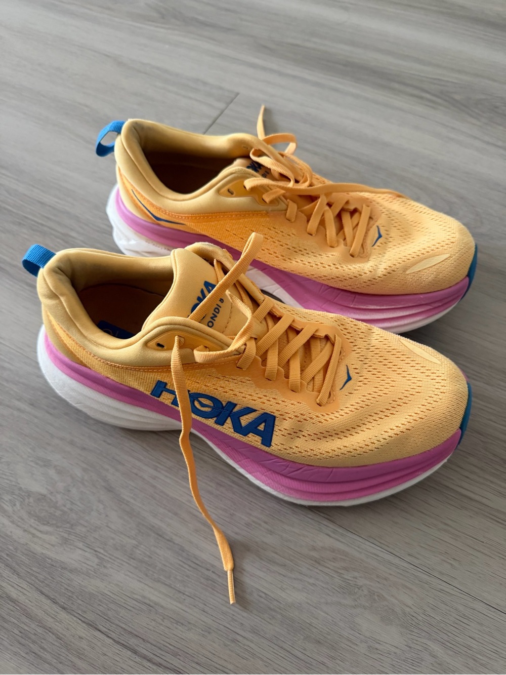 Hoka Bondi 8 - Picture 2 of 9